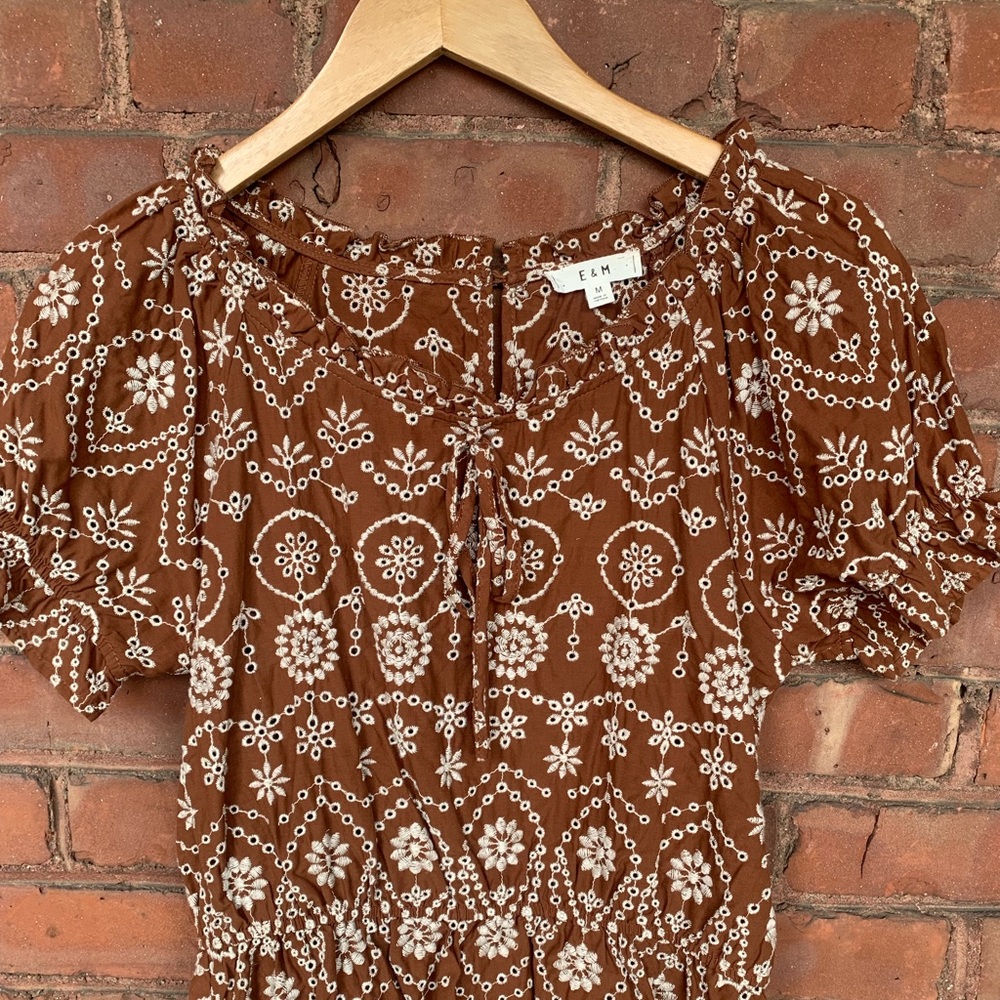 E & M Peplum Top